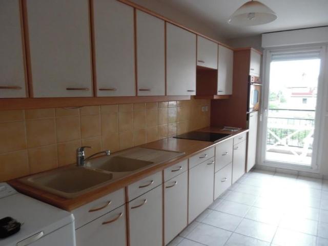 Location Appartement 3 pièces 59m² ILLKIRCH GRAFFENSTADEN 67400