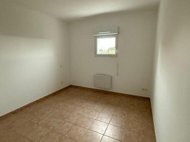 Location Appartement 3 pièces 59m² LEZIGNAN CORBIERES 11200