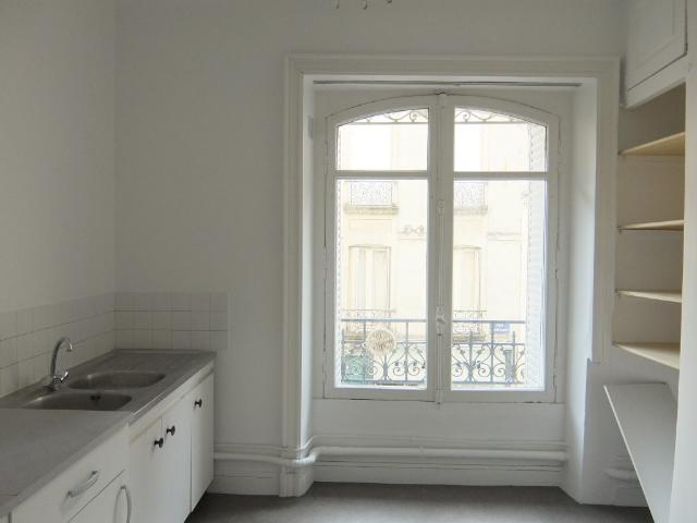 Location Appartement 3 pièces 59m² NANTES 44000