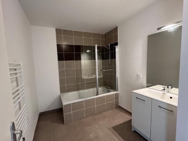 Location Appartement 3 pièces 59m² ST SEBASTIEN SUR LOIRE 44230