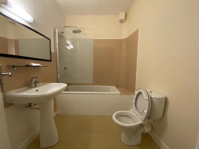 Location Appartement 3 pièces 59m² ST PERAY 07130