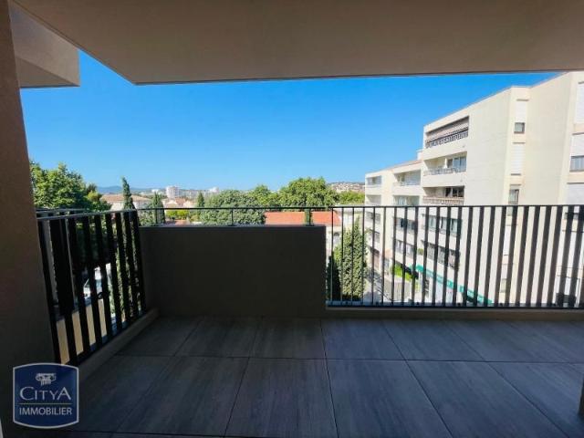 Location Appartement 3 pièces 59m² TOULON 83000