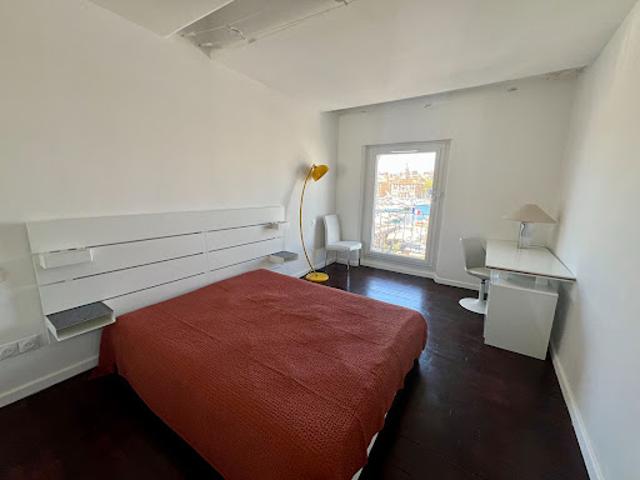 Location Appartement 3 pièces 63.77 m2 Marseille 1er