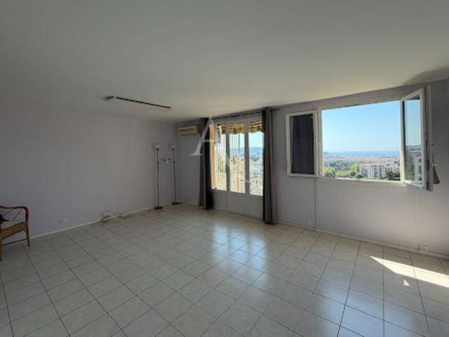 Location Appartement 3 pièces 63.78 m2 Nice