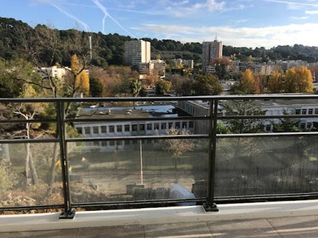 Location Appartement 3 pièces 63.14 m2 Cannes la bocca