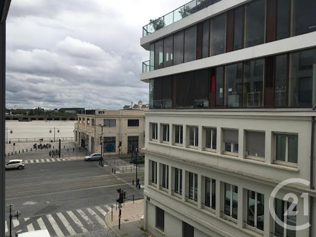 Location Appartement 3 pièces 63.2 m2 Bordeaux