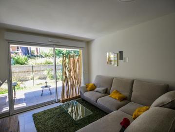 Location Appartement 3 pièces 63 m2 Villeneuve les avignon