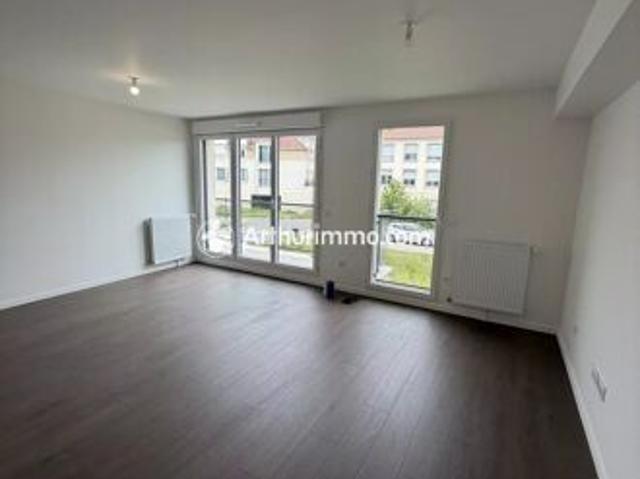 Location Appartement 3 pièces 63 m2 à Ormoy