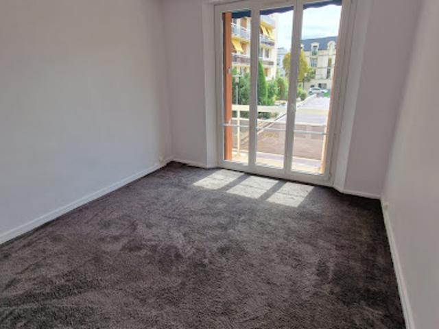 Location Appartement 3 pièces 63 m2 La Varenne Saint Hilaire