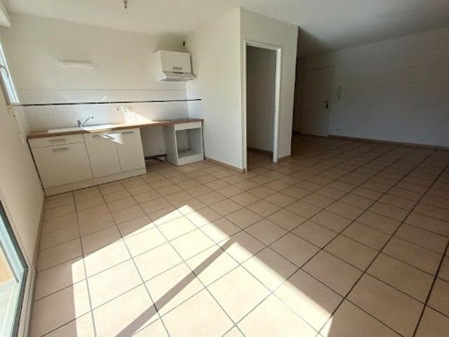 Location Appartement 3 pièces 63 m2 Saint Pierre du Mont