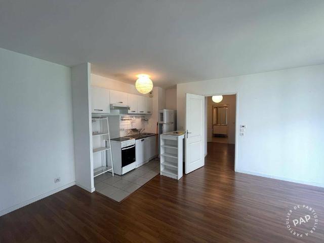 Location appartement 3 pièces 63 m² Issy Les Moulineaux 92130 1.900 €