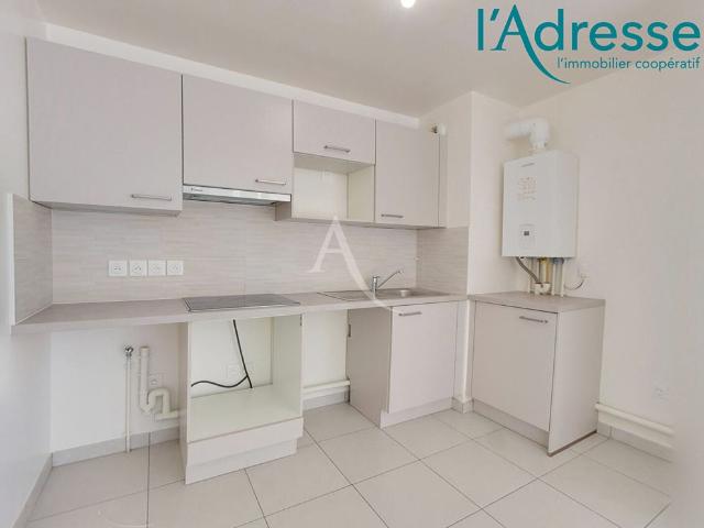 Location Appartement 3 pièces 63m² CHAMPS SUR MARNE 77420