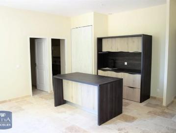Appartement à louer à Alpes - Parking, Cuisine équipée