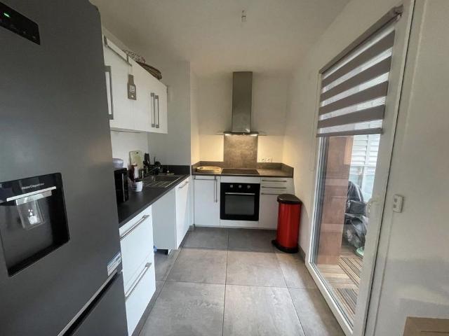 Location Appartement 3 pièces 63m² DARDILLY 69570