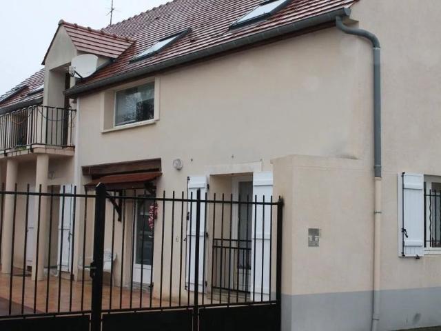 Location Appartement 3 pièces 63m² FONTENAY TRESIGNY 77610