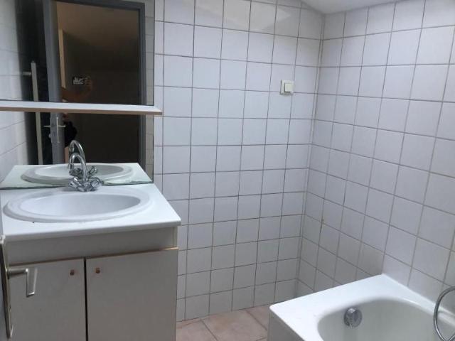 Location Appartement 3 pièces 63m² ST MAXIMIN LA STE BAUME 83470