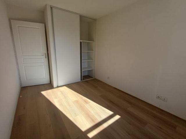 Location Appartement 3 pièces 63m² ST PIERRE DU MONT 40280