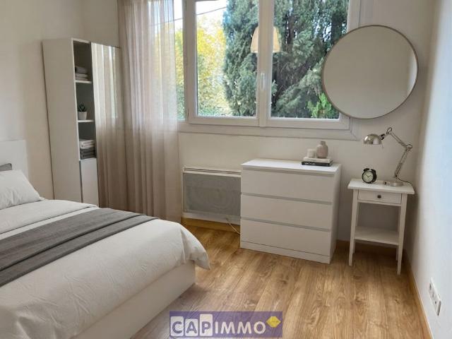 Location Appartement 3 pièces 63m² TOULON 83000
