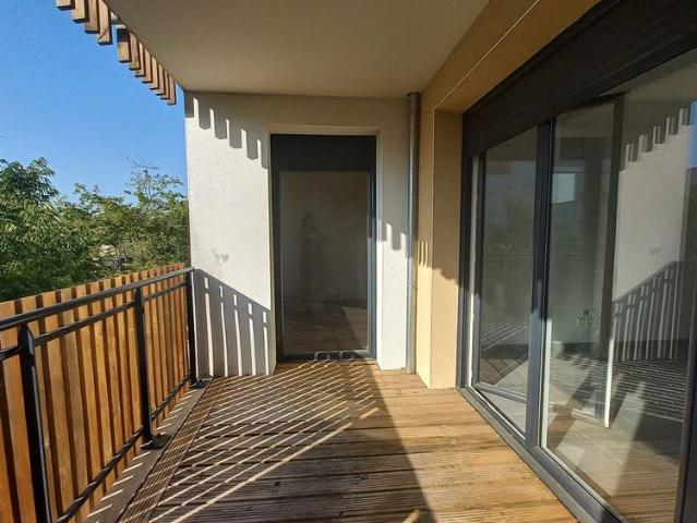 Location Appartement 3 pièces 63m² VILLENEUVE TOLOSANE 31270