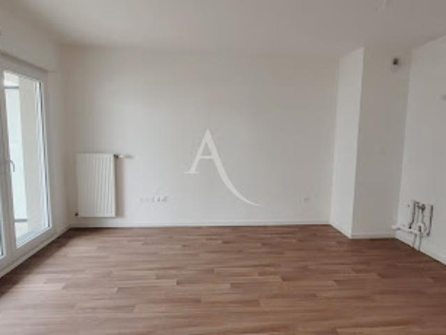 Location Appartement 3 pièces 60.72 m2 Trelaze