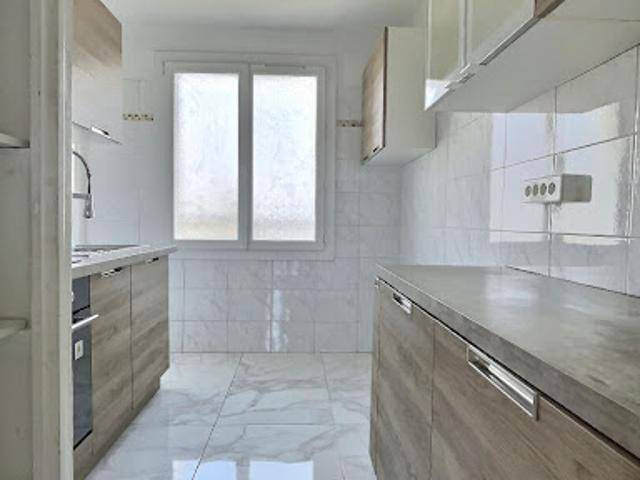 Location Appartement 3 pièces 60.8 m2 Marseille 9ème