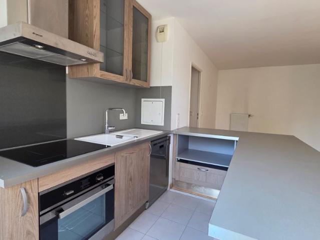Location appartement 3 pièces, 60.18m², Les Mureaux