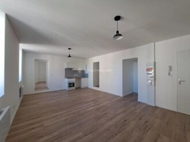 Location Appartement 3 pièces 60 m2 à Carmaux