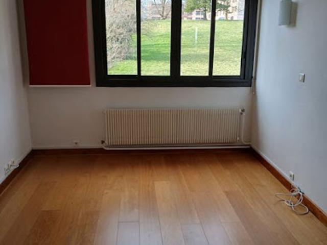 Location Appartement 3 pièces 60 m2 Champagne au Mont d'Or
