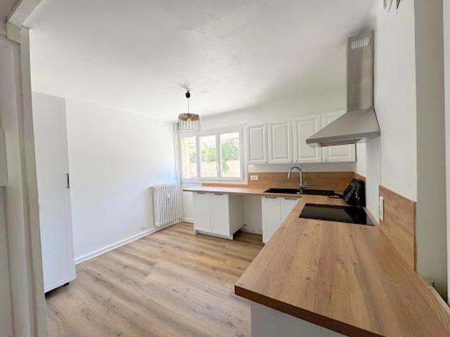 Location Appartement 3 pièces 60 m2 La Seyne sur Mer