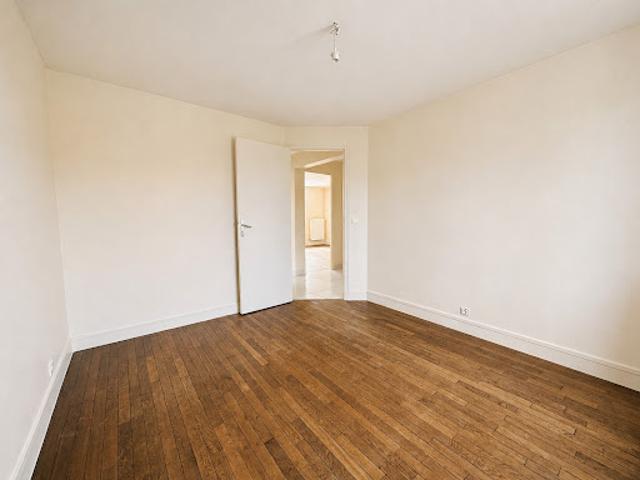 Location Appartement 3 pièces 60 m2 Le chesnay