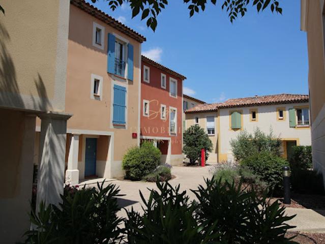 Location Appartement 3 pièces 60 m2 Rousset