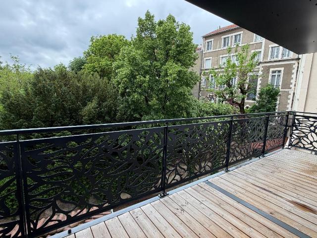 Location Appartement 3 pièces 60m² CLERMONT FERRAND 63000