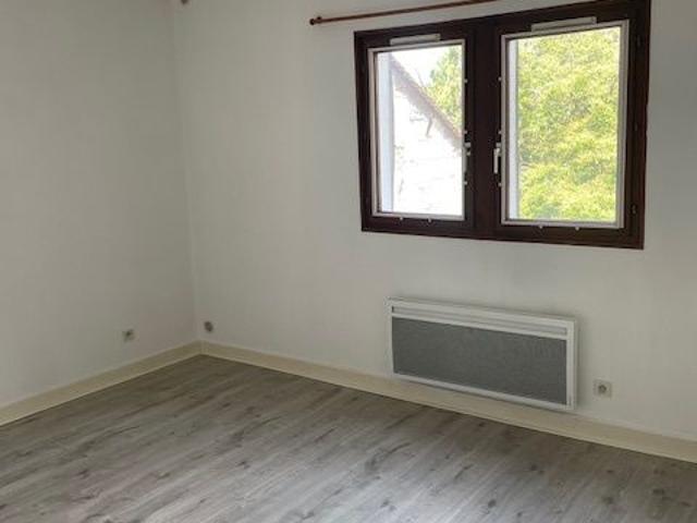 Location Appartement 3 pièces 60m² BRAY SUR SEINE 77480