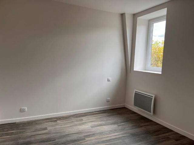 Location Appartement 3 pièces 60m² BRIOUDE 43100