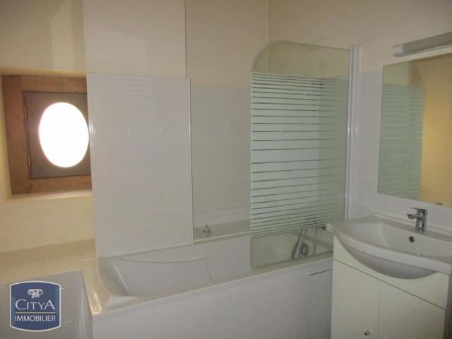 Location Appartement 3 pièces 60m² BRIVE LA GAILLARDE 19100