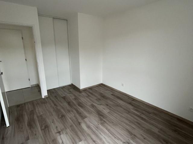 Location Appartement 3 pièces 60m² LA VERPILLIERE 38290