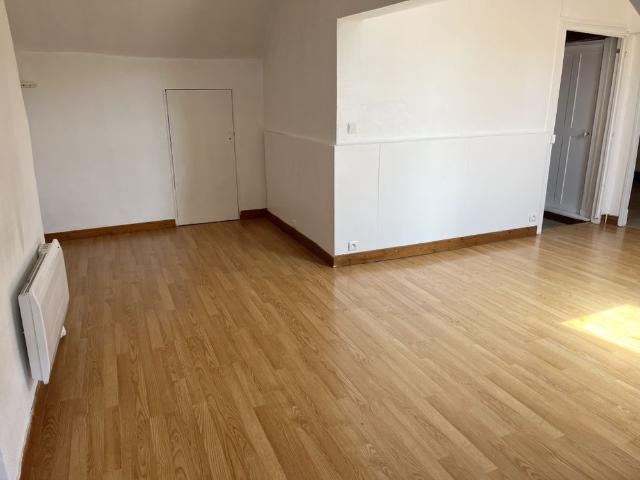 Location Appartement 3 pièces 60m² LIANCOURT 60140