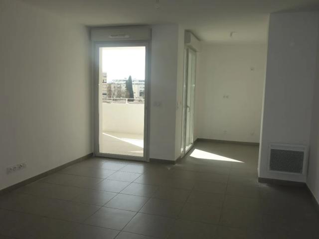 Location Appartement 3 pièces 60m² MONTPELLIER 34080