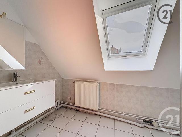 Location Appartement 3 pièces 60m² TROYES 10000