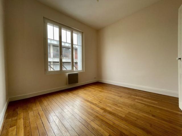 Location Appartement 3 pièces 60m² USSEL 19200