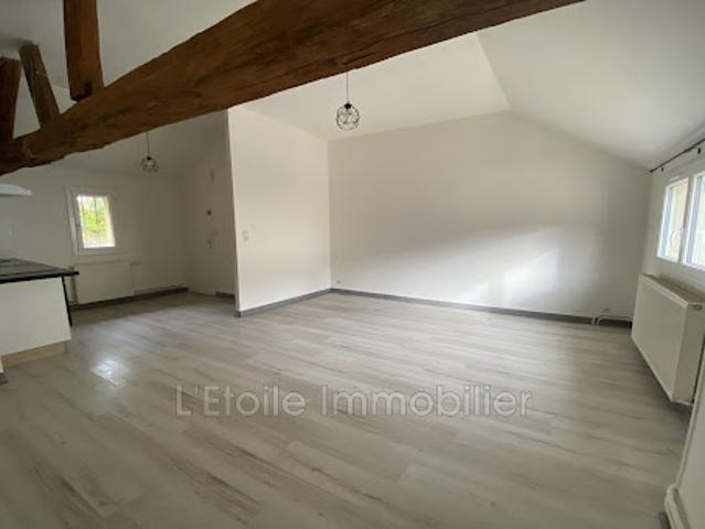 Location Appartement 3 pièces 61.4 m2 Mortagne au Perche