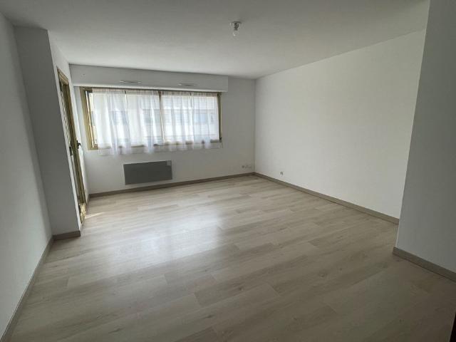 Location appartement 3 pièces, 61.95m², Salon de Provence