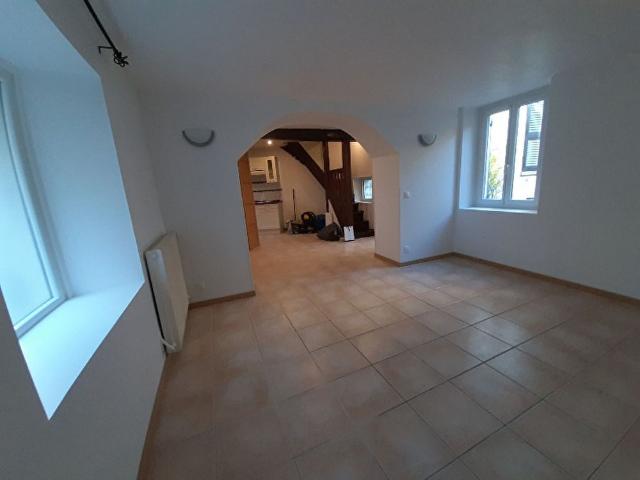 Location appartement 3 pièces, 61.98m², Dourdan