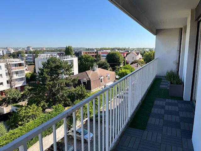 Location Appartement 3 pièces 61.14 m2 Noisy le Grand