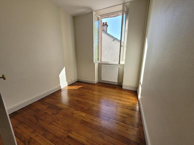 Location Appartement 3 pièces 61.28 m2 La Souterraine