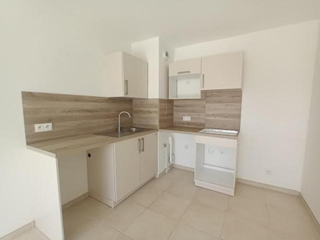 Location Appartement 3 pièces 61 m2 Brignoles
