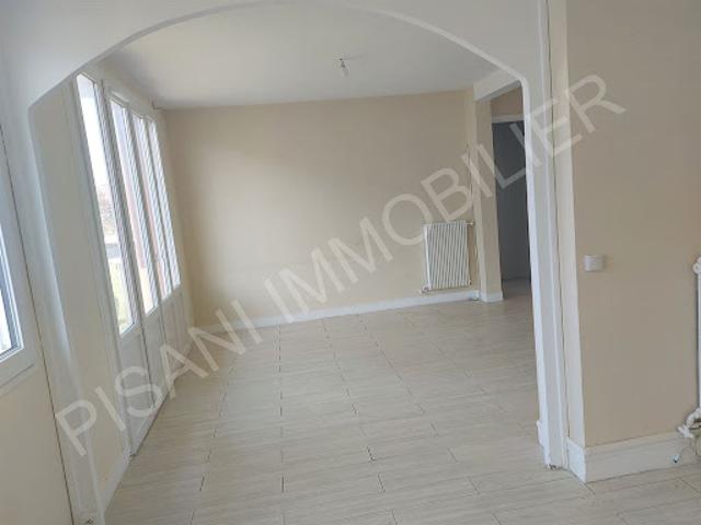 Location Appartement 3 pièces 61 m2 Fecamp