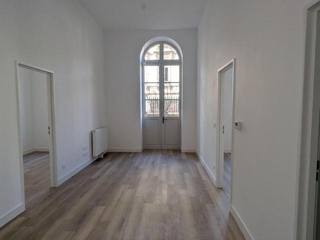 Location Appartement 3 pièces 61m² BORDEAUX 33000