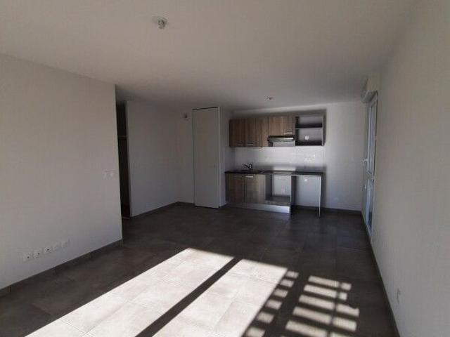 Location Appartement 3 pièces 61m² BASSENS 33530