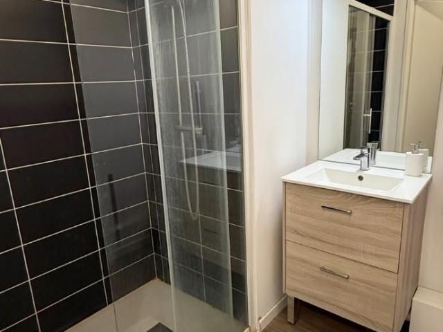 Location Appartement 3 pièces 61m² EMMERIN 59320